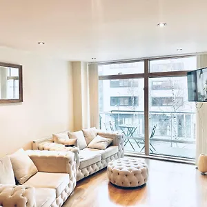  Appartement Luxe Apt In The Heart Of